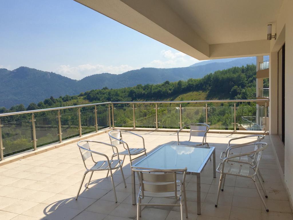 Belvedere Apartment Atyás Kültér fotó