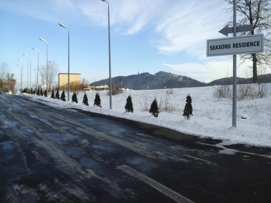 Belvedere Apartment Atyás Kültér fotó