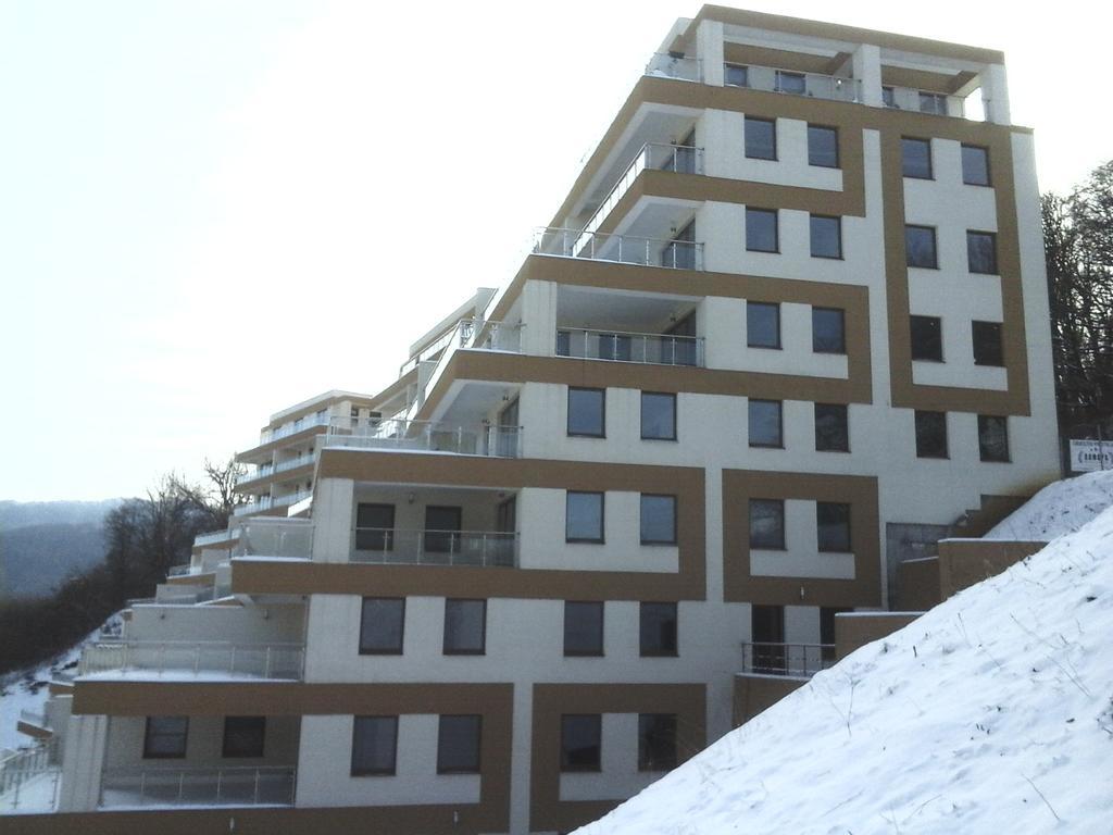 Belvedere Apartment Atyás Kültér fotó
